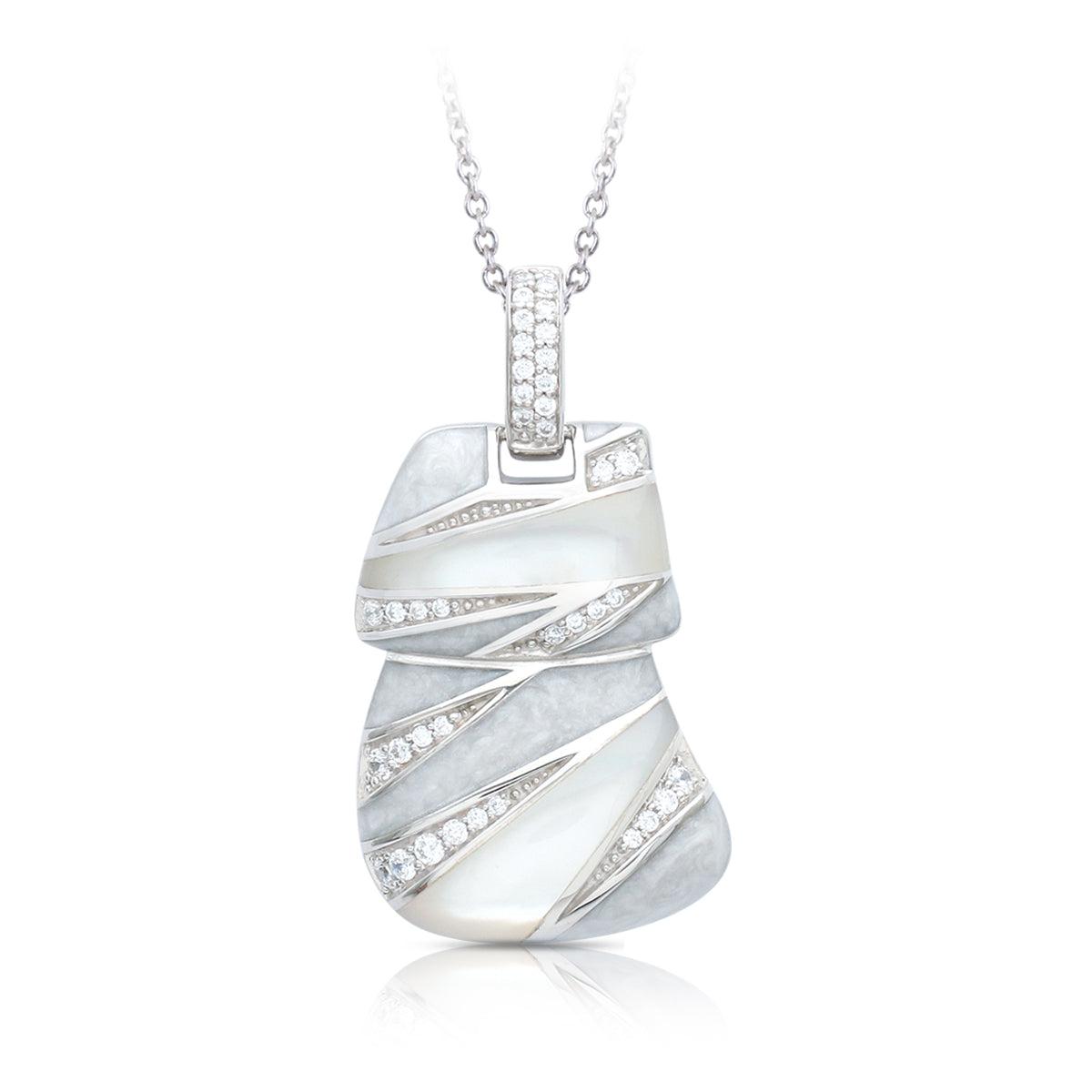 Belle Etoile Palazzo Pendant