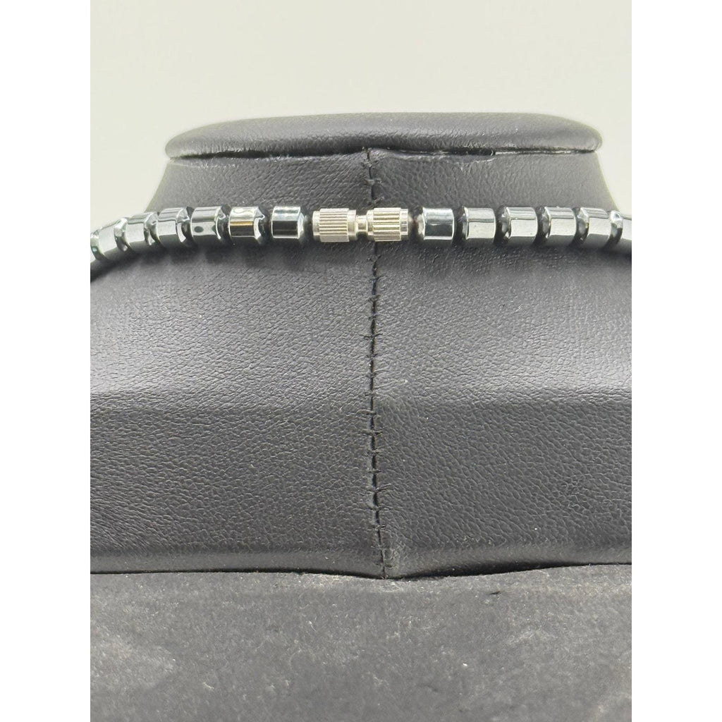 Native American Howlite Hematite Pendant Necklace