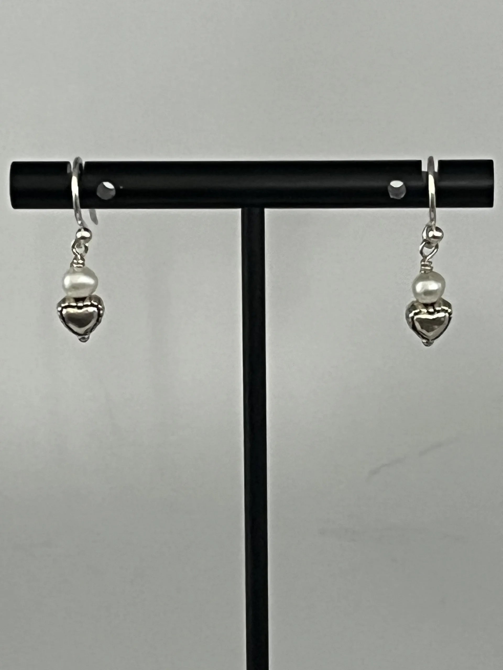Nadine Leo Mississippi River Pearl Co Sterling Silver Pearl Earrings