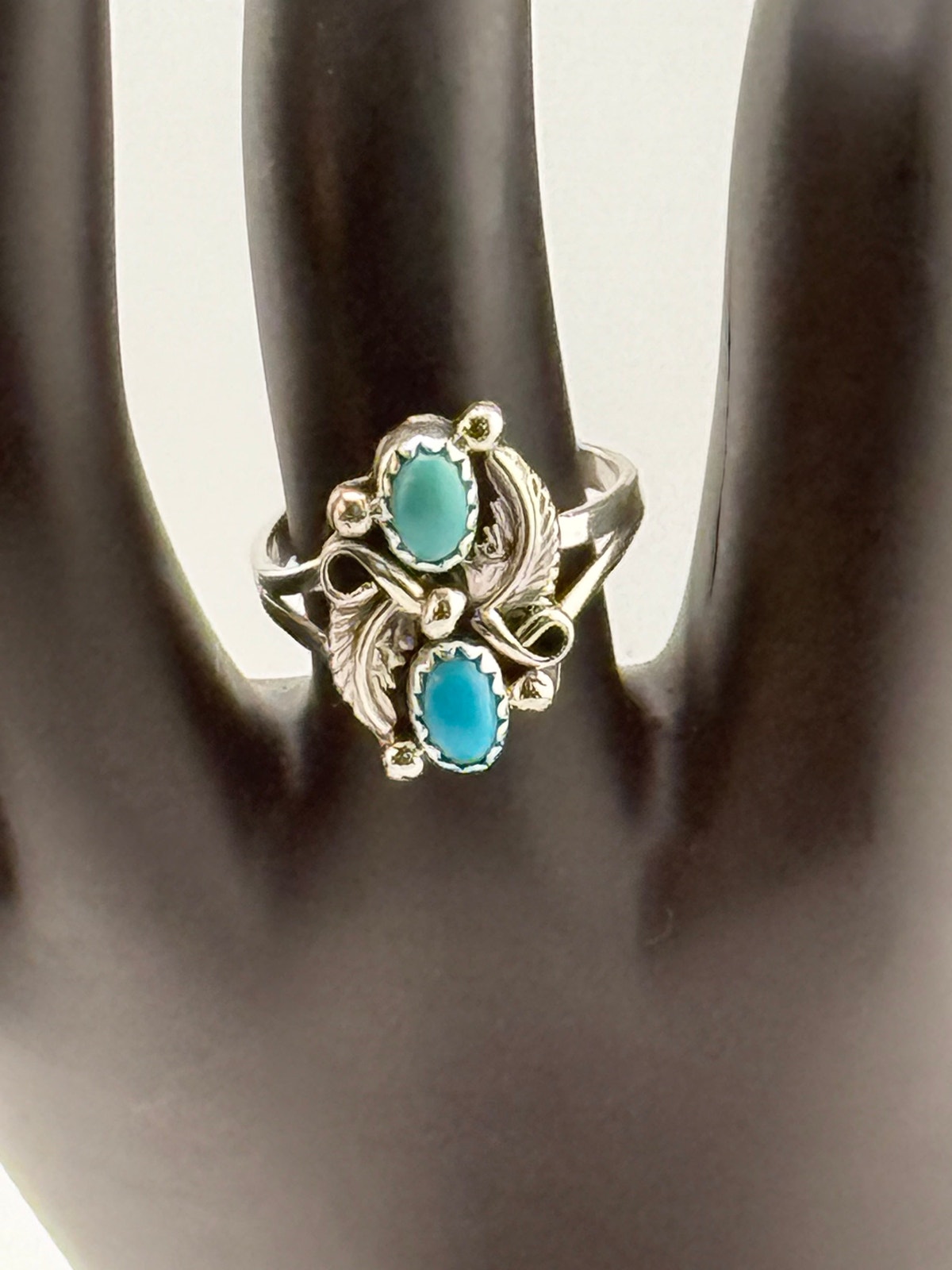 Navajo Harris Largo Turquoise Sterling Silver Ring Size 7.25