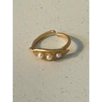 Michael Michaud Pea Pod Three Pearl Adjustable Ring