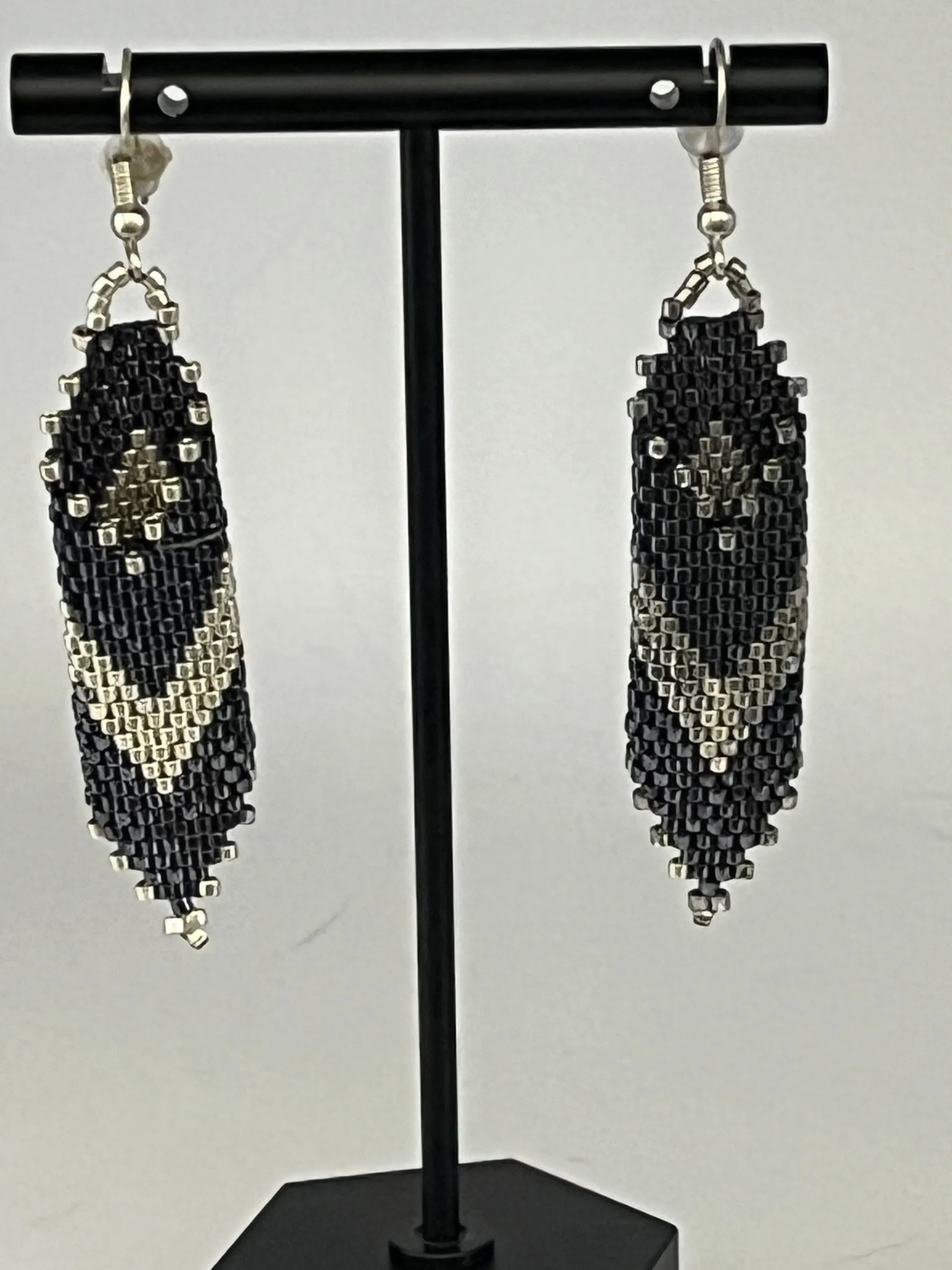 Vintage Two Tone Blue Silver Beaded Earrings