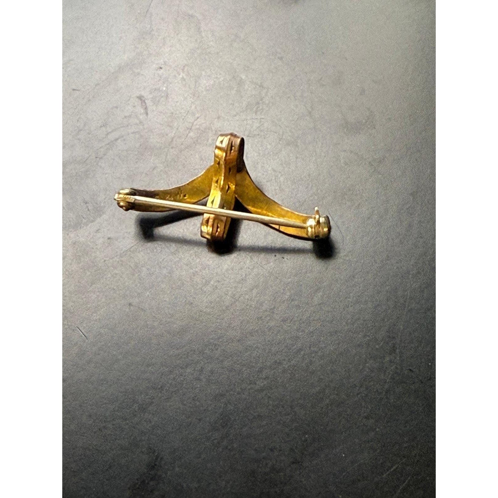 Vintage 9K Gold S and W (Slade & Wolfe) Pin Brooch