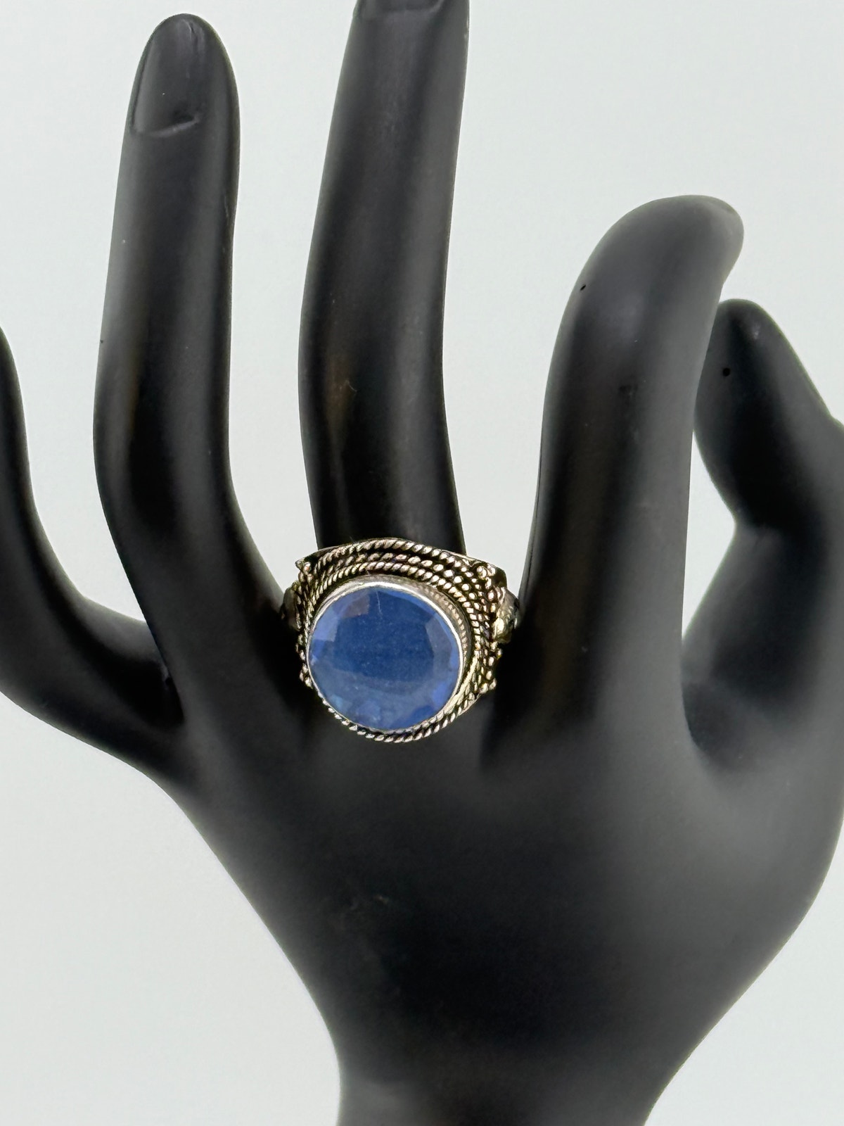 925 Sterling Silver Blue Glass Ring Size 8.75