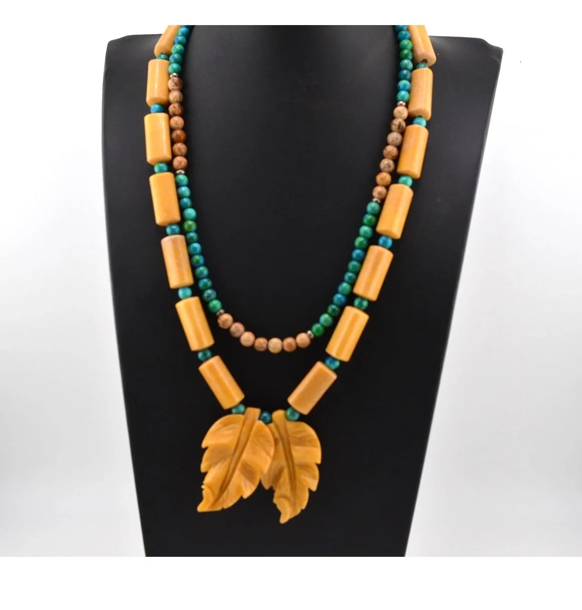 Navajo Mary W. Roanhorse Carved Leaf and Gem Pendant Necklace Set