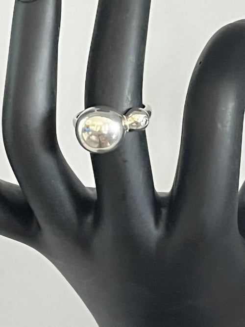 925 Sterling Silver Have a Ball CZ Ring Size 6