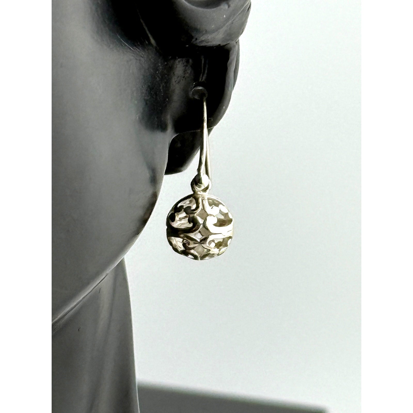 Vintage 925 Sterling Silver Open Globe Wire Earrings
