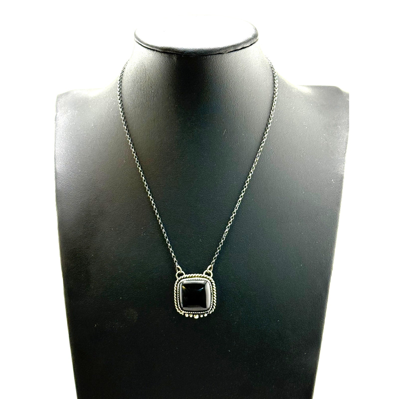 Vintage Navajo Fannie Platero Sterling Onyx Pendant Necklace