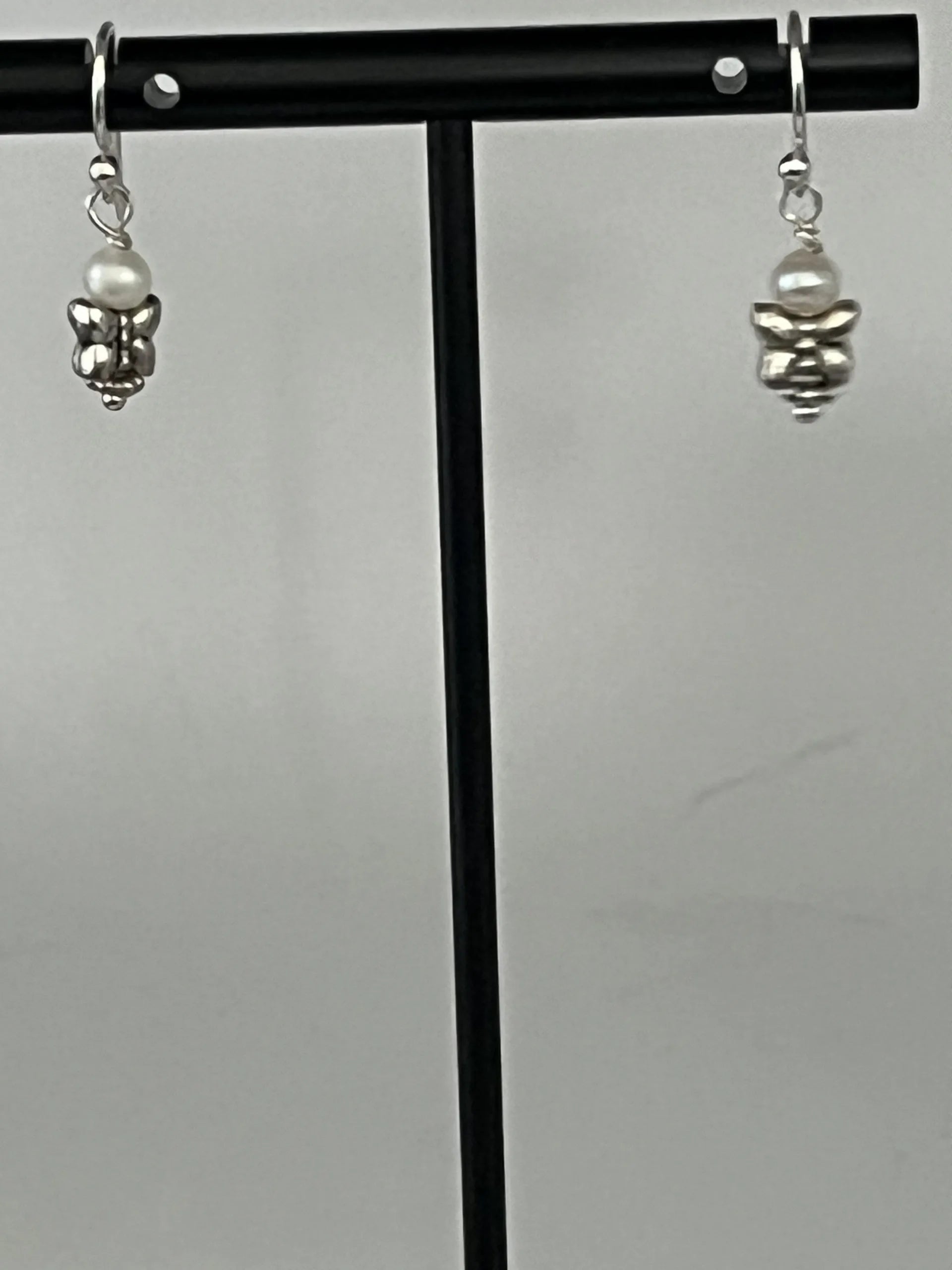 Nadine Leo Mississippi River Pearl Co Sterling Silver Pearl Earrings