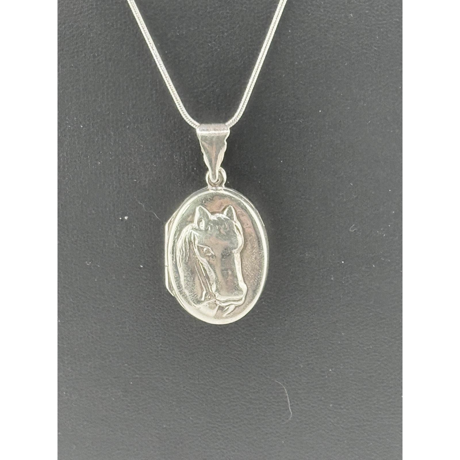 Sterling Silver Horse Head Cameo Photo Locket Pendant Necklace