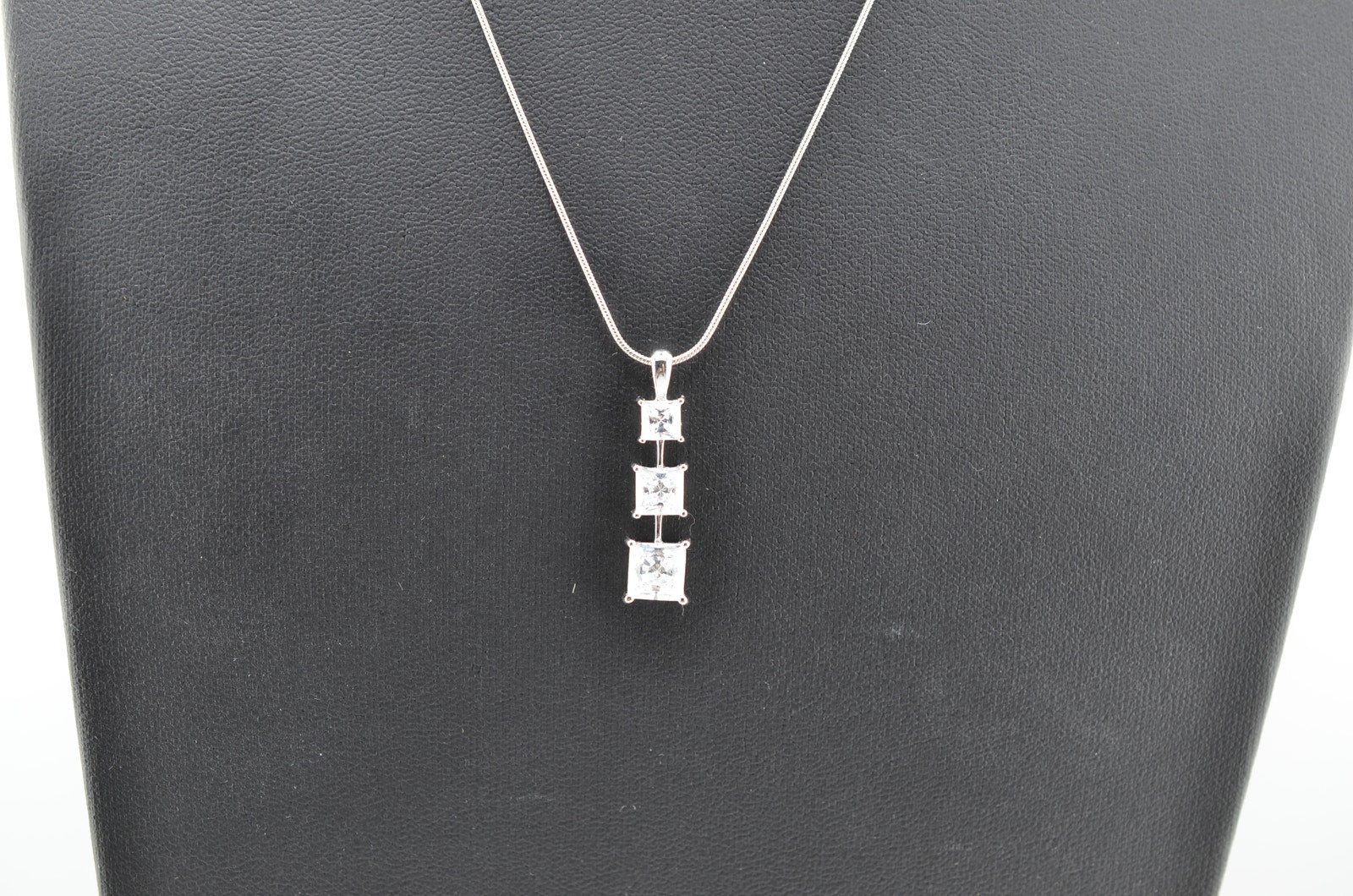 Silpada Sterling Silver Triple Solitaire CZ Pendant Necklace