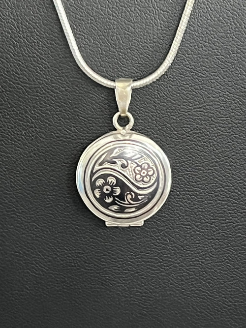 925 Sterling Silver Locket Necklace