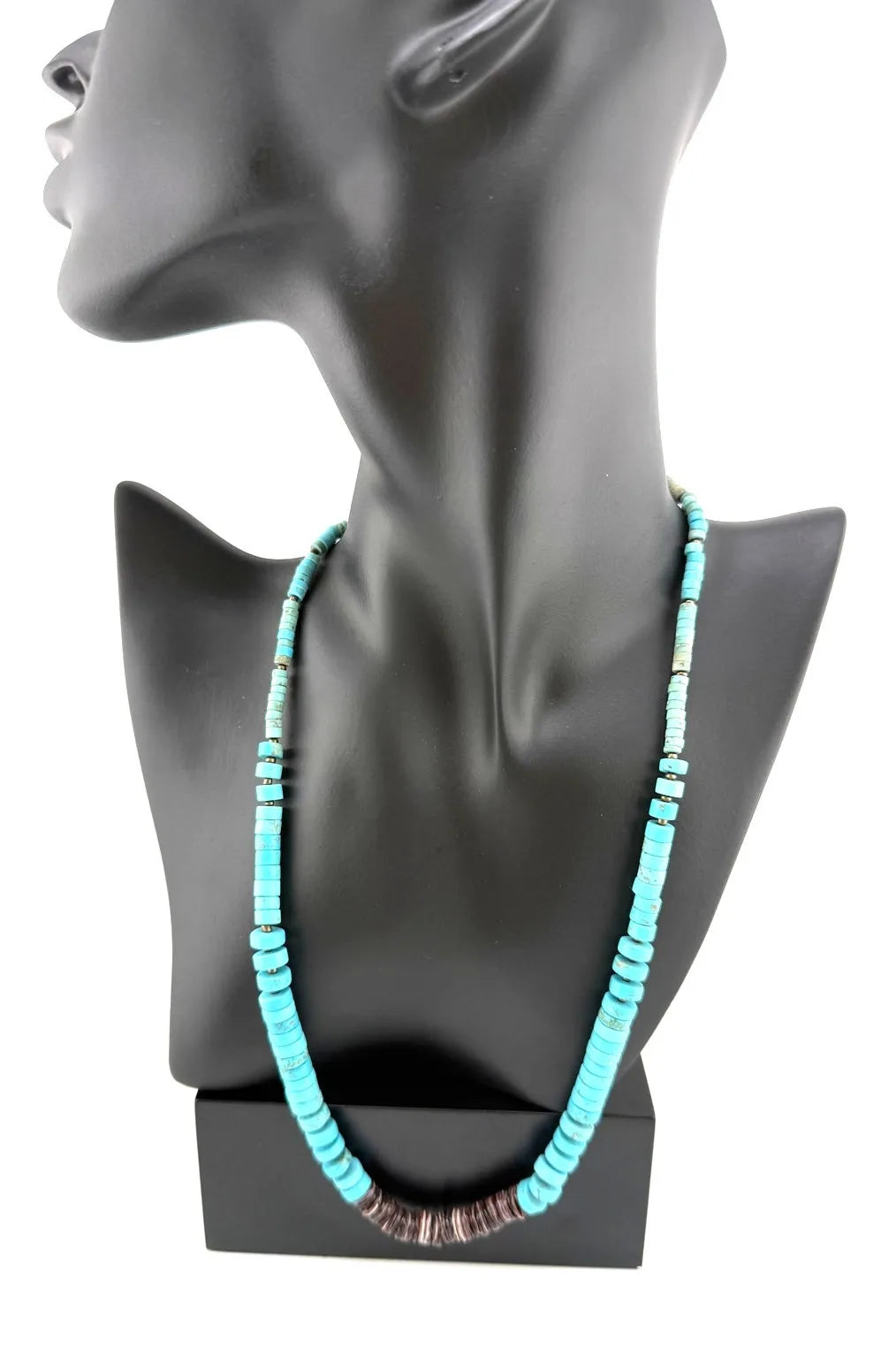 Navajo Handmade Purple Spiny Oyster Shell, Turquoise Necklace
