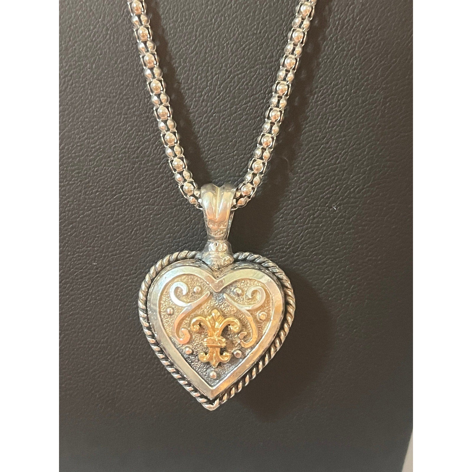 Vintage 12k Gold Plated Cameo Pendant