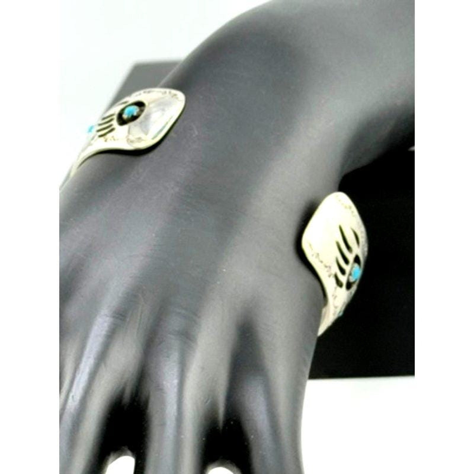 Navajo Bear Claw Turquoise Inset Bracelet Signed Pearlene Spencer