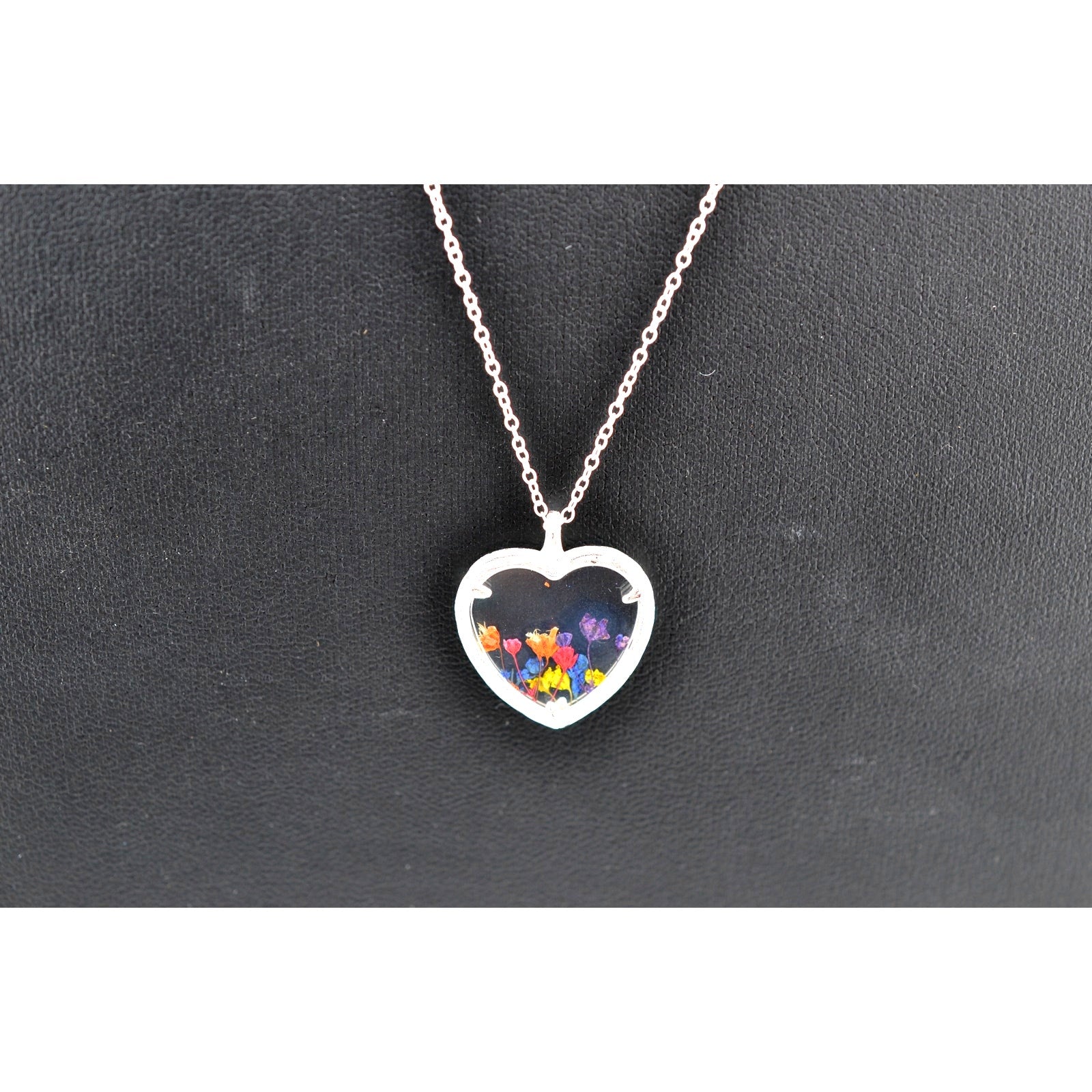 Catherine Weitzman Dried Flowers Pendant Necklace