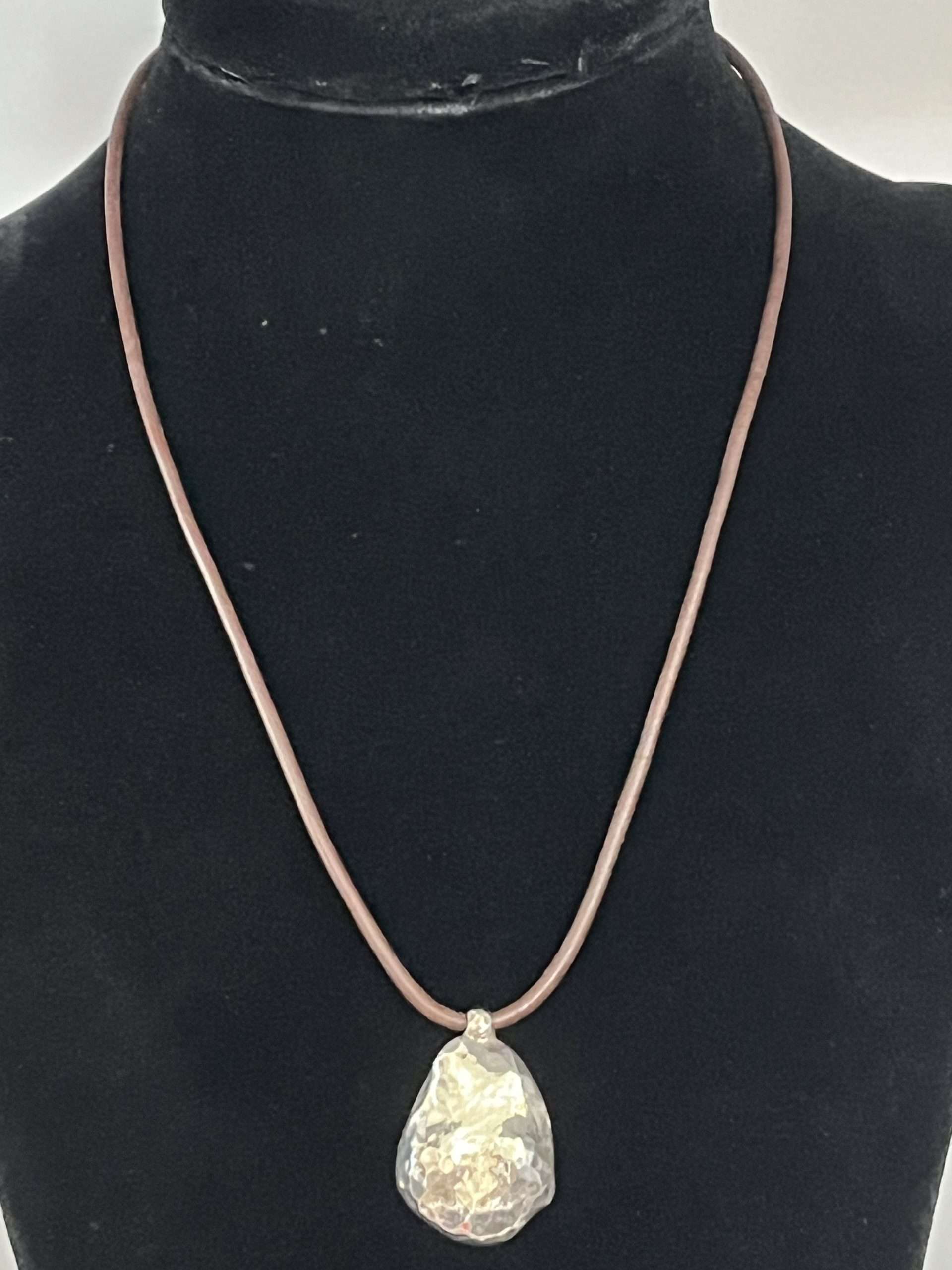 Silpada Sterling Dome Hammered Pendant Brown Leather Necklace