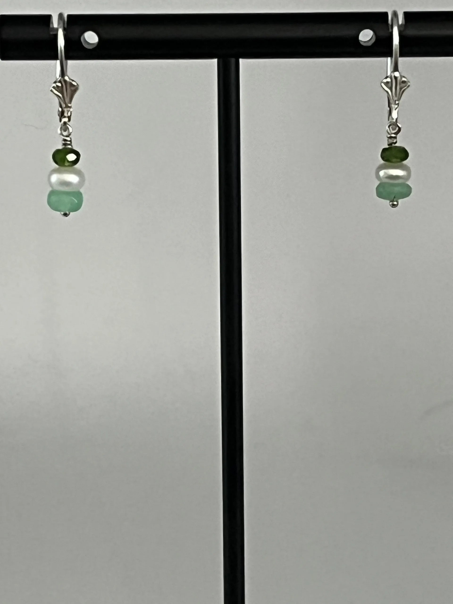 Mississippi River Pearls Sterling Silver Pearl Gem Earrings