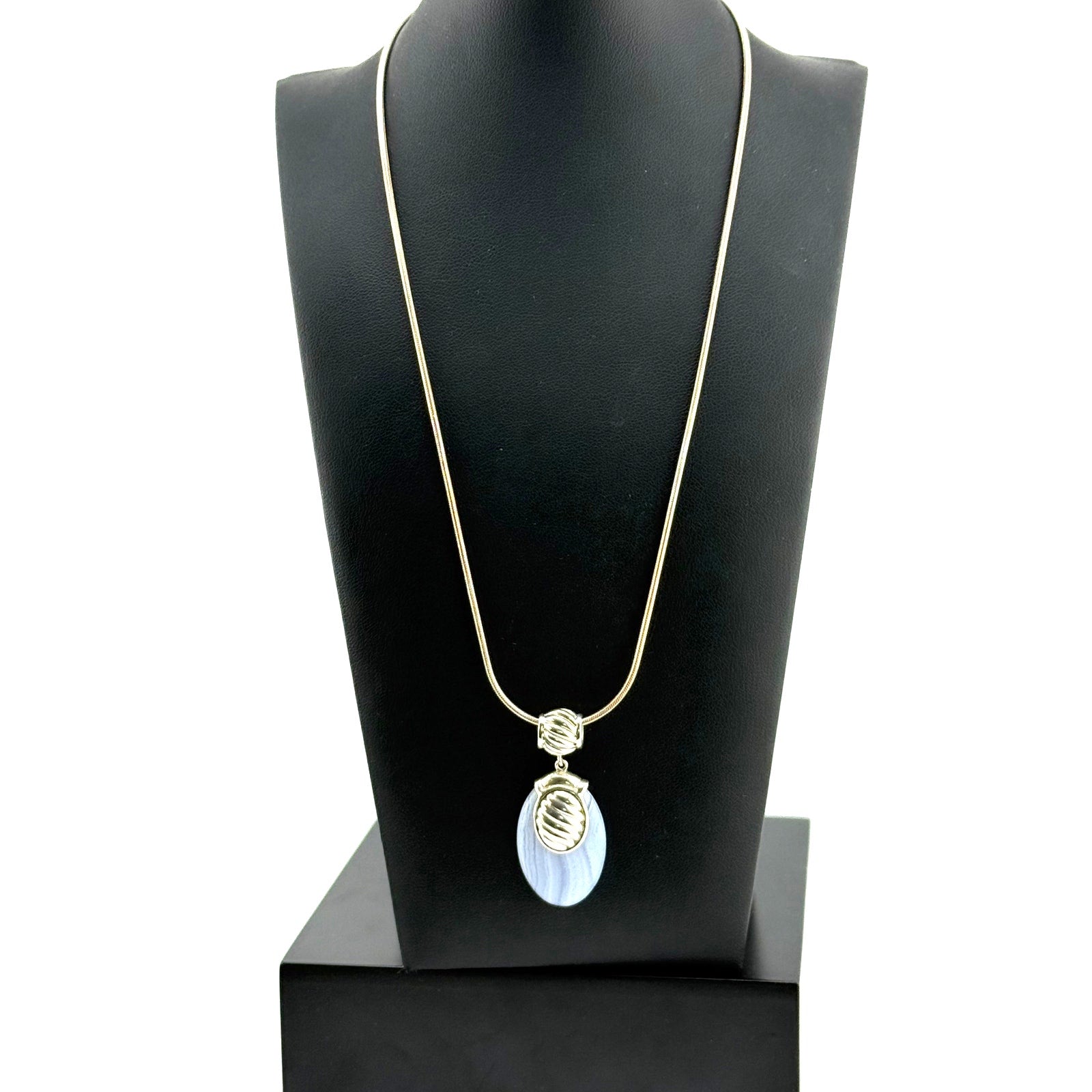 Vintage 925 Sterling Silver Blue Lace Agate Pendant Necklace