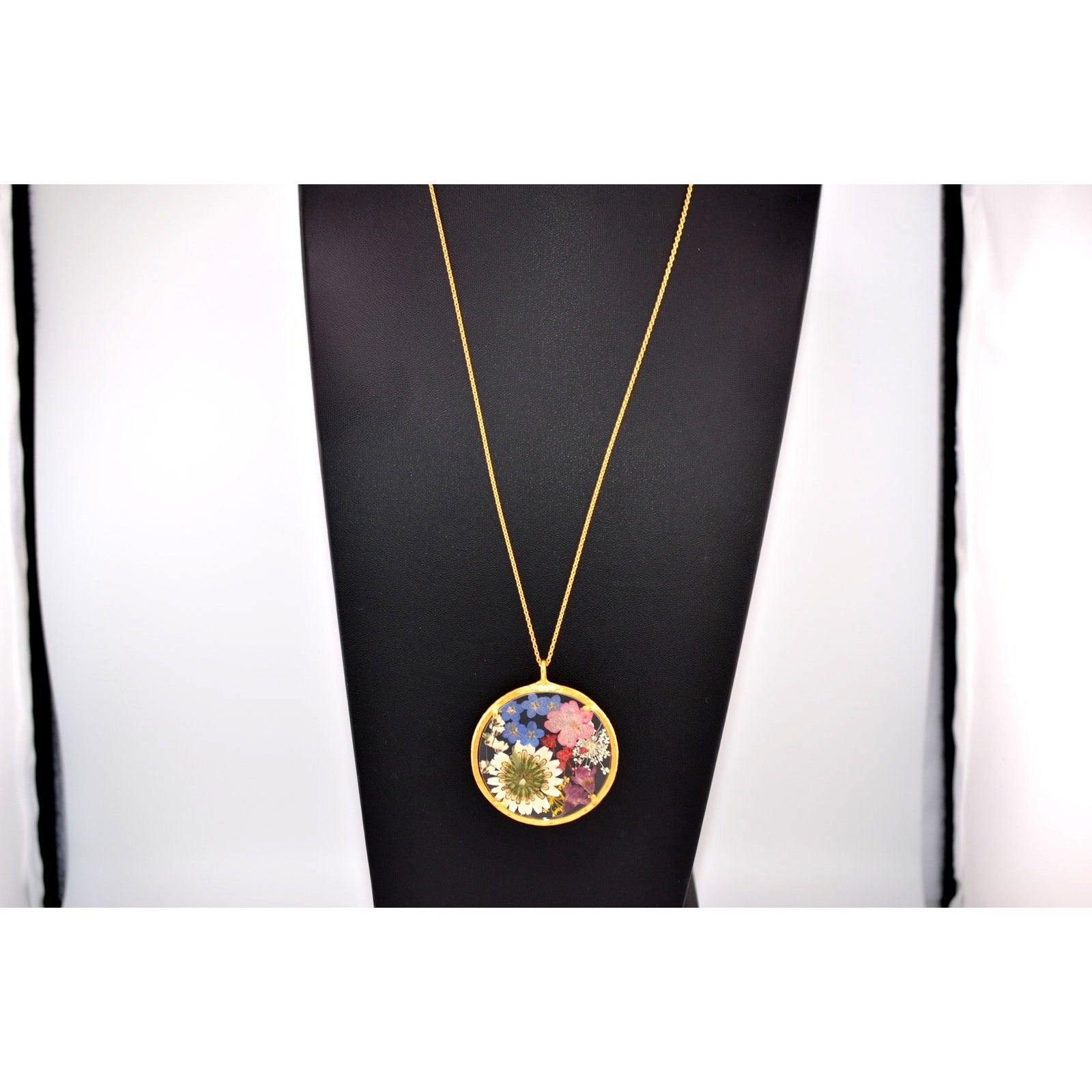 Catherine Weitzman Dried Flowers Pendant Long Necklace