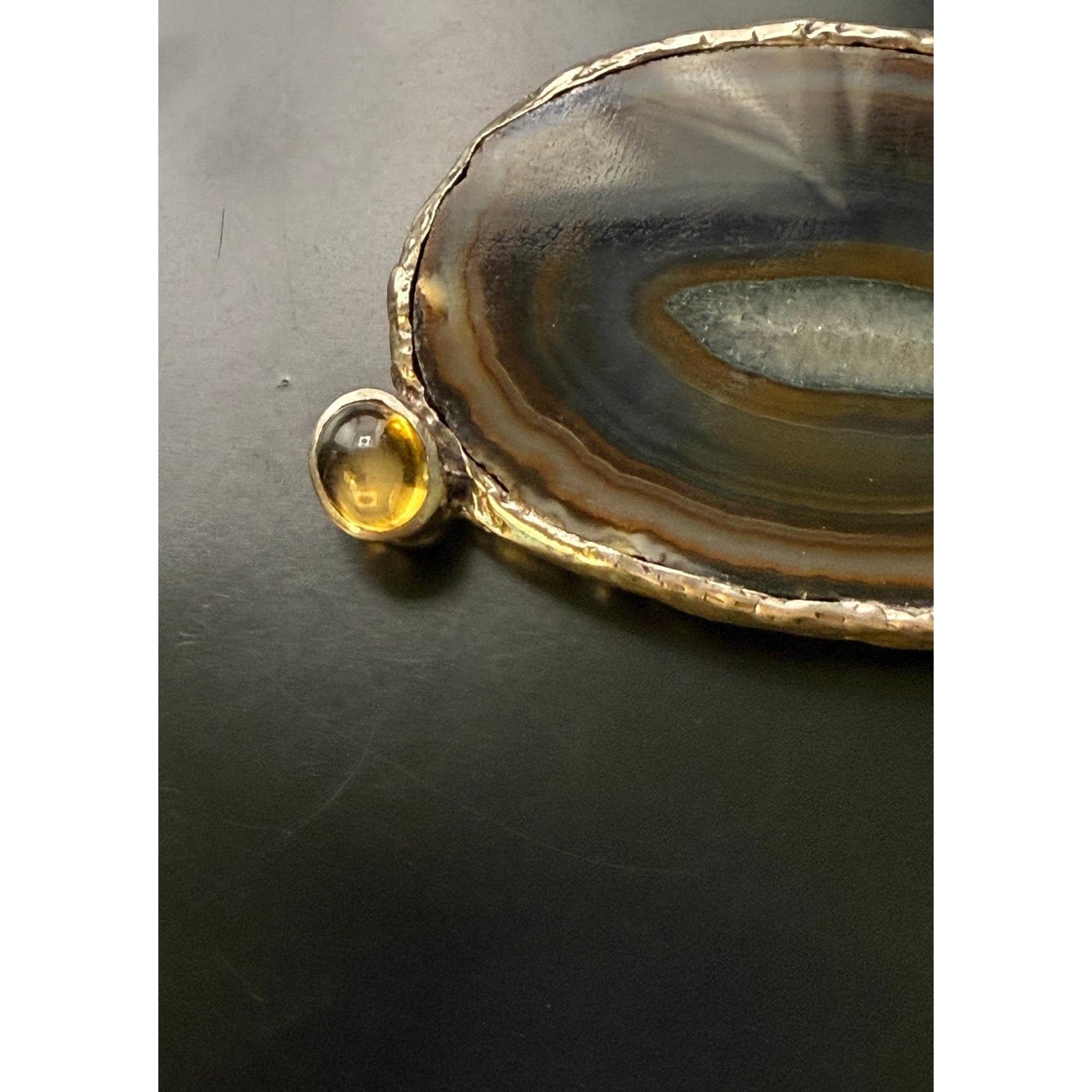 Rare Signed Nadine Leo Mississippi River Pearl Co 18K Pearl Agate Brooch