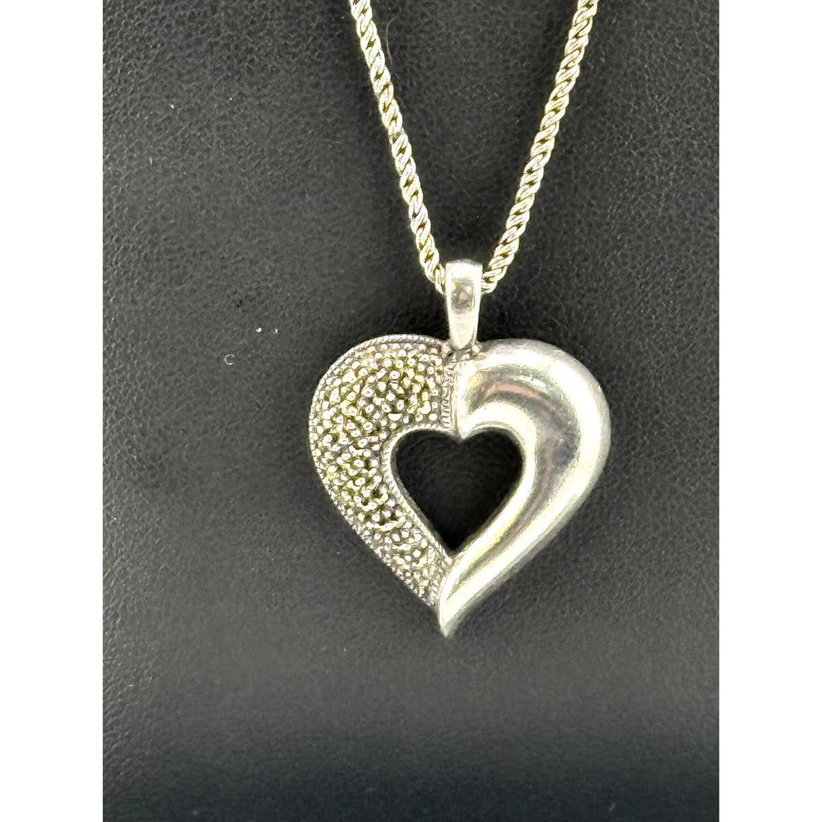 925 Sterling Silver Jeweled Heart Pendant Necklace - Sarasotabydesign