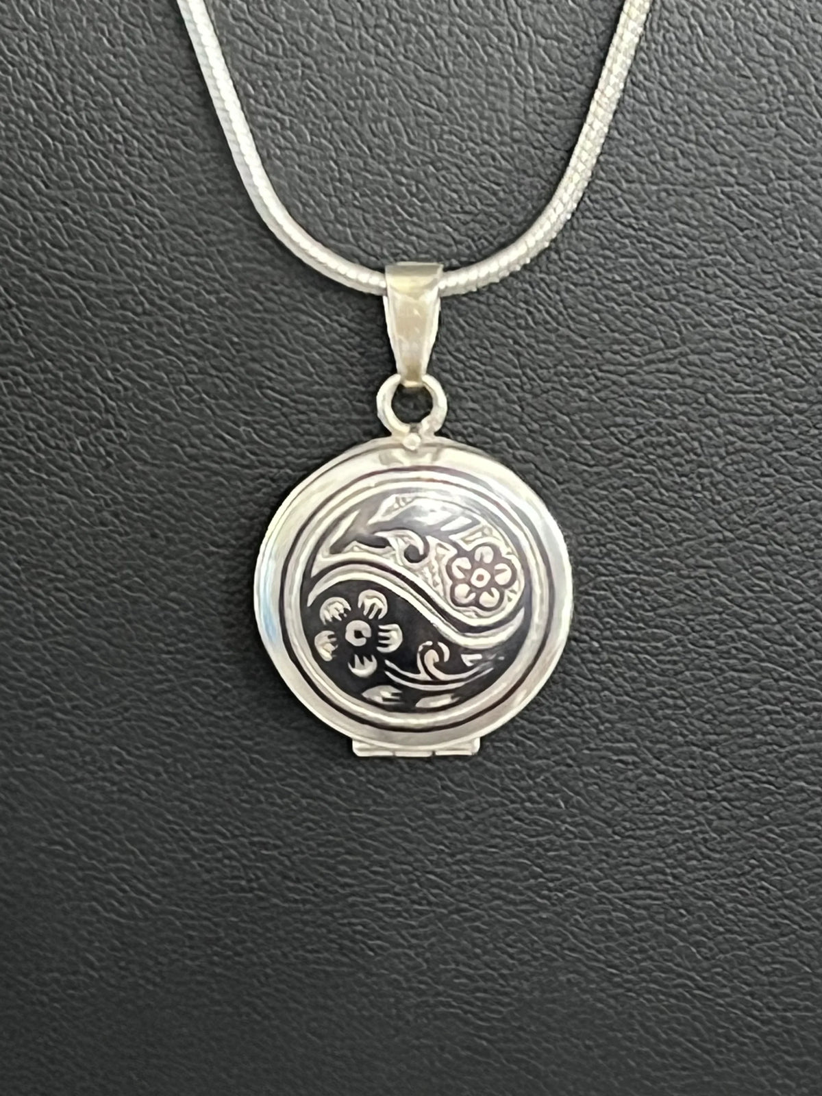 925 Sterling Silver Locket Necklace