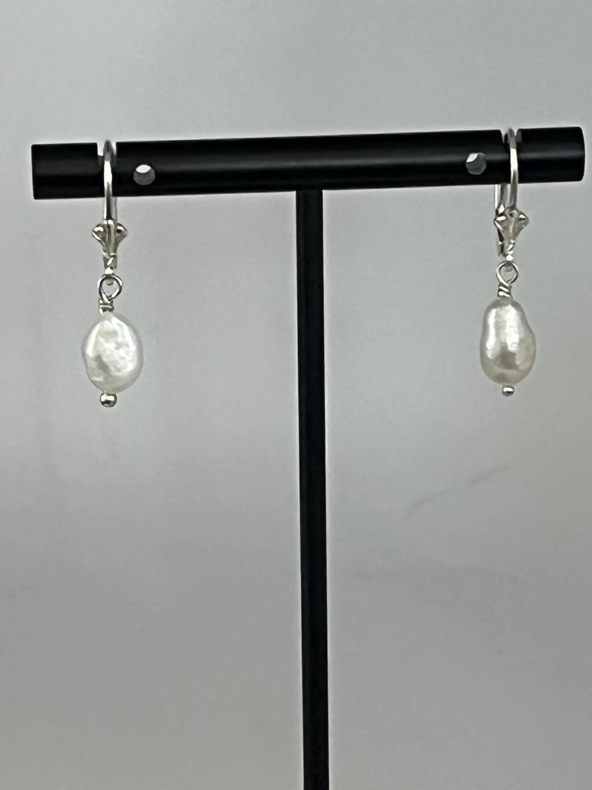 Mississippi River Pearls Sterling Silver Pearl Earrings