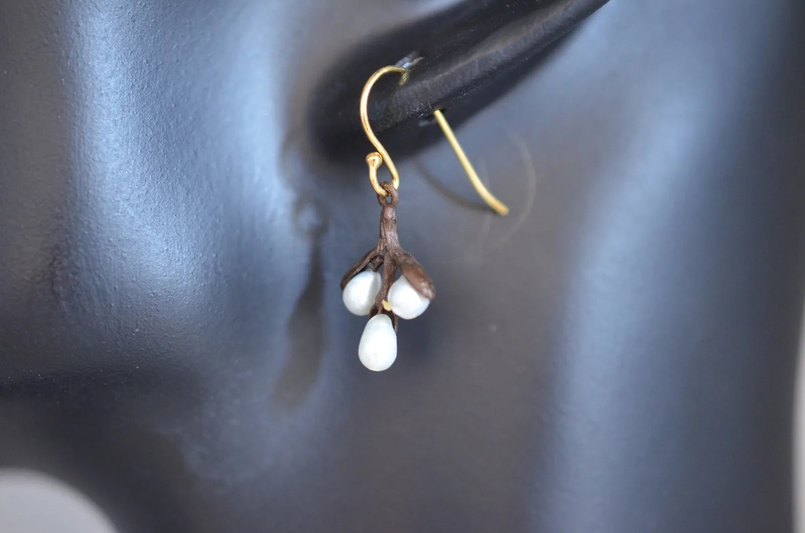 Michael Michaud Pussy Willow Wire Earrings w/Pearls