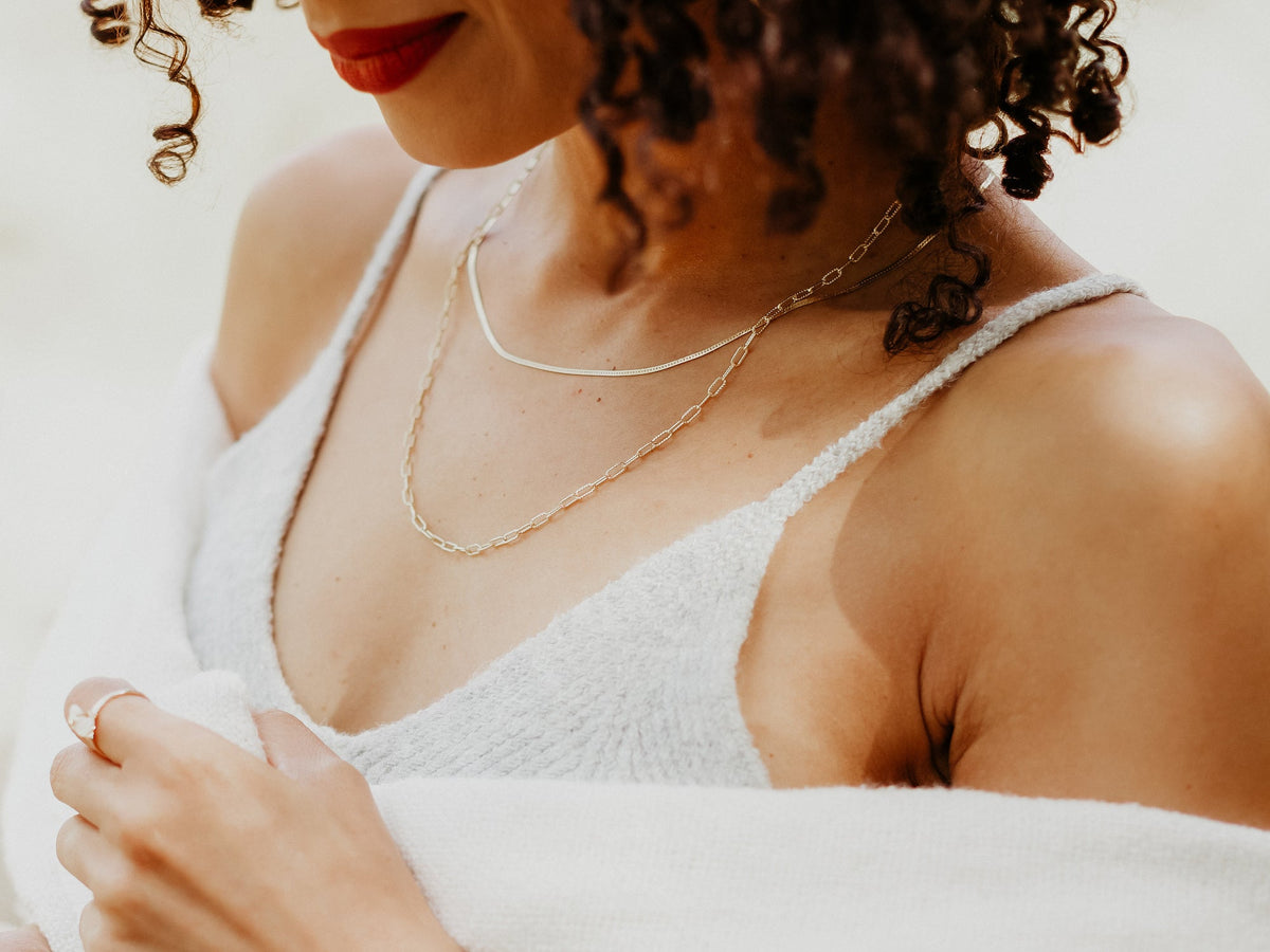 Saressa Designs Textured Paperclip Necklace