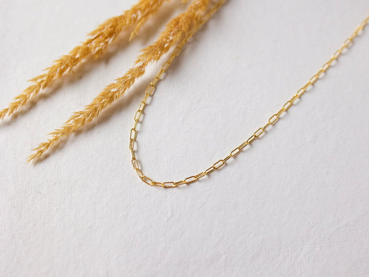 Saressa Designs Textured Paperclip Necklace