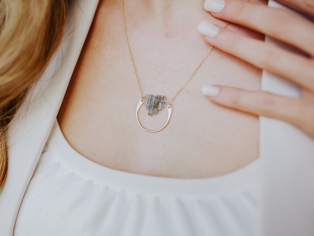 Saressa Designs Bar Graph Necklace - Aquamarine