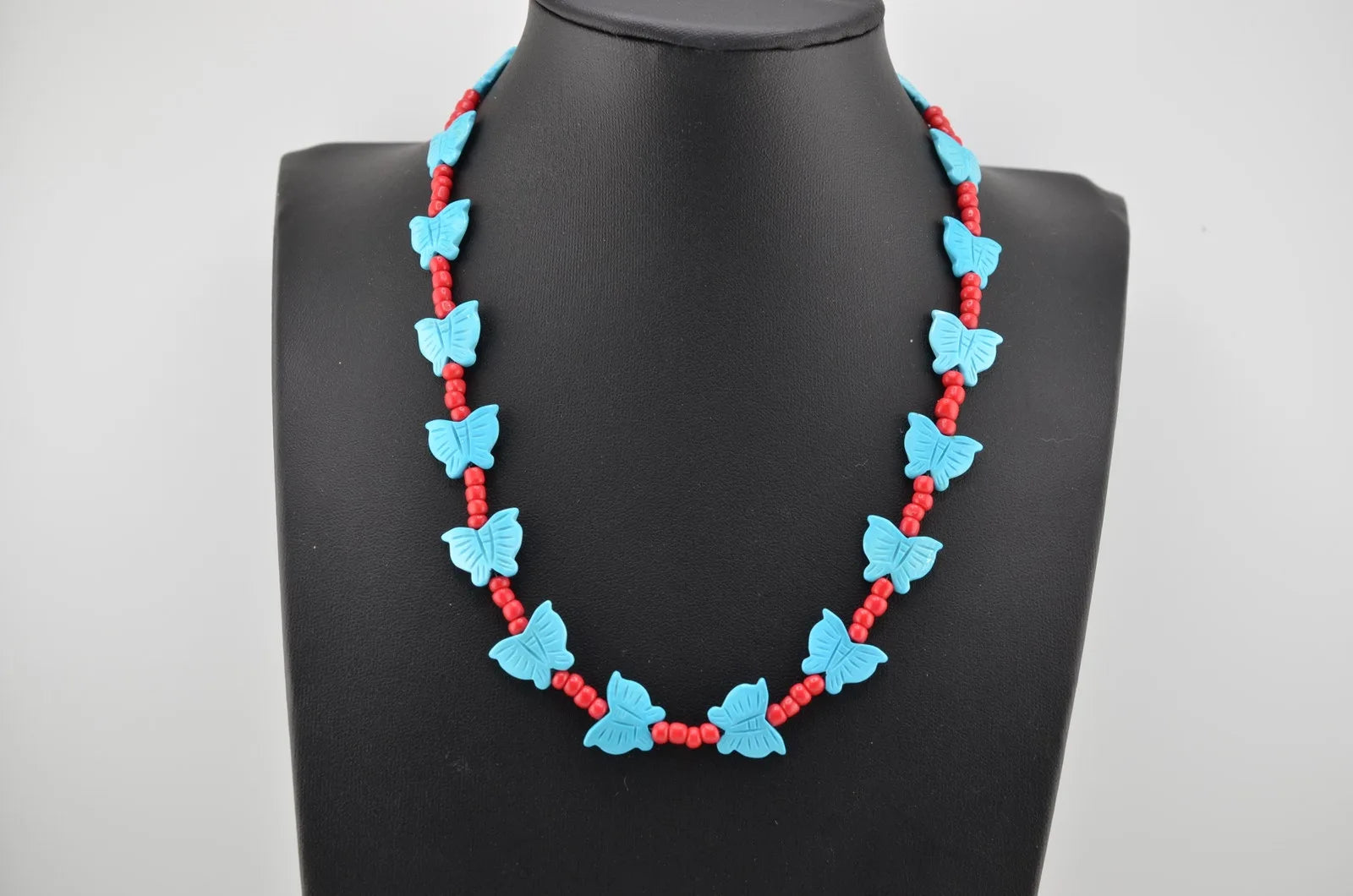 Navajo Mary W Roanhorse Carved Blue Howlite & Red Seed Bead Necklace