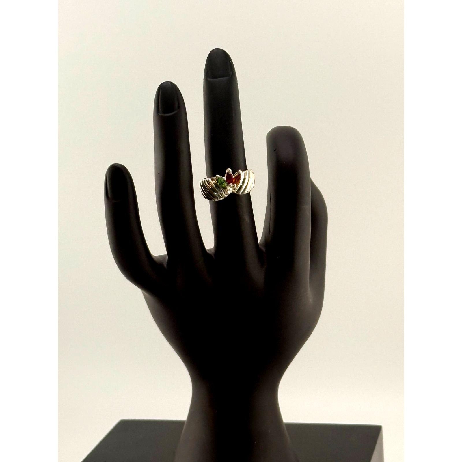 925 Sterling Silver HAN (Helen Andrews) Italy Ring Size 5.75
