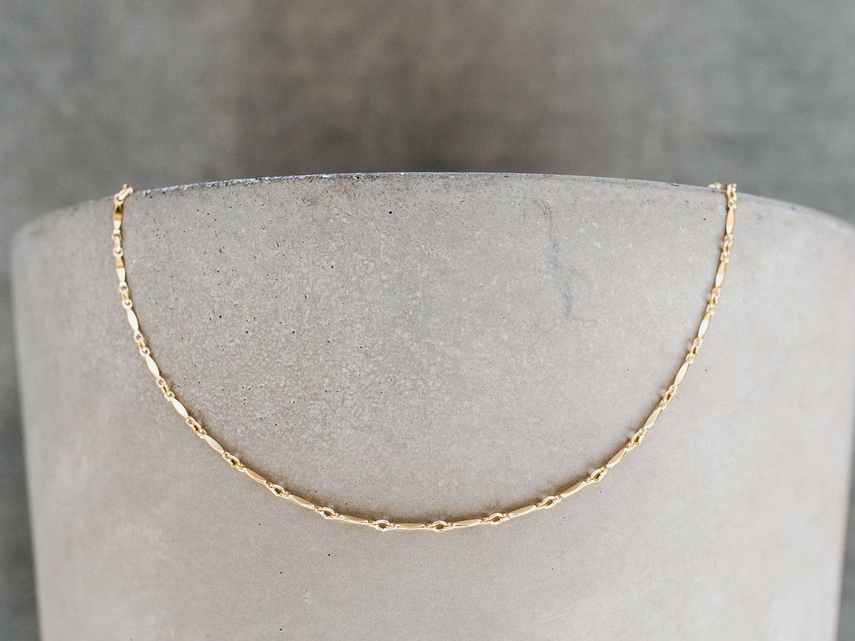 Saressa Designs Scalloped Choker Necklace