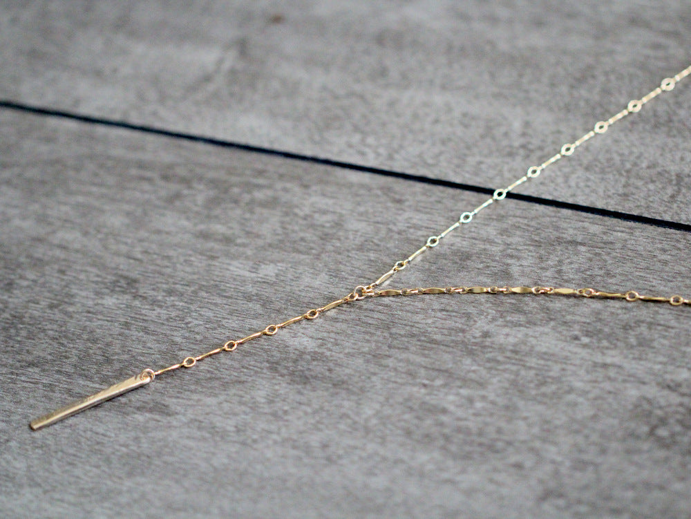 Saressa Designs Scalloped Bar Lariat Necklace
