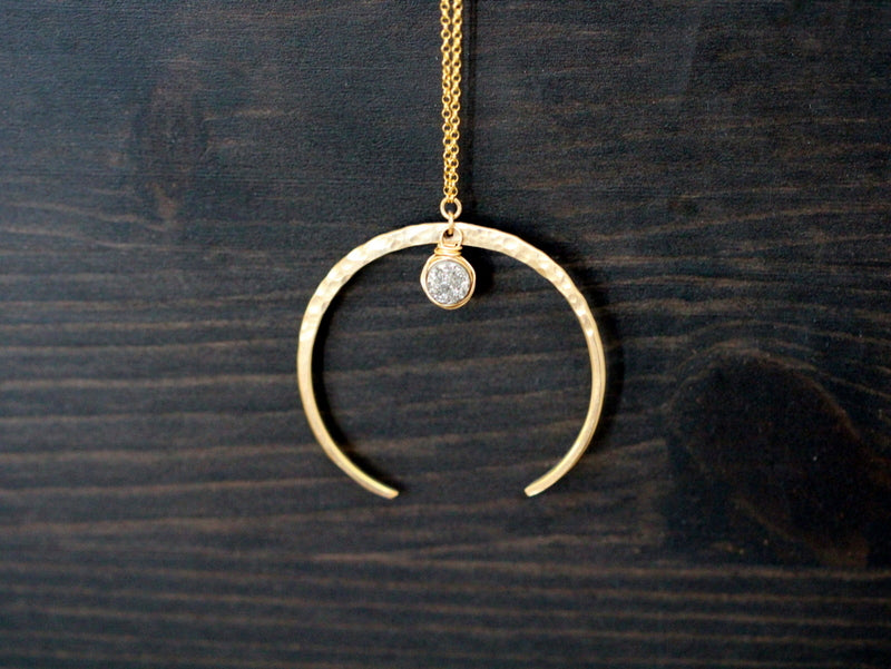 Saressa Designs Fete Necklace