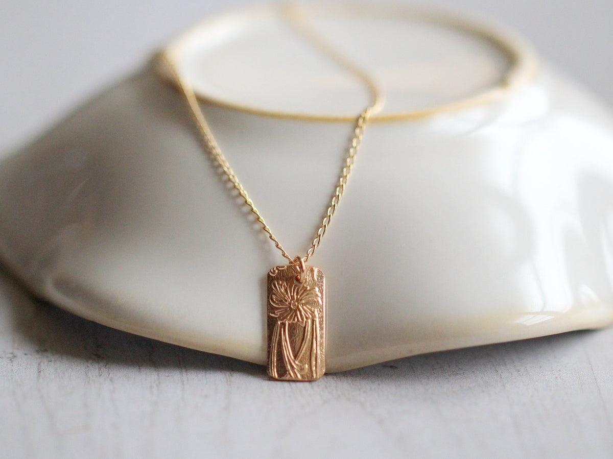 Saressa Designs Poppy Necklace