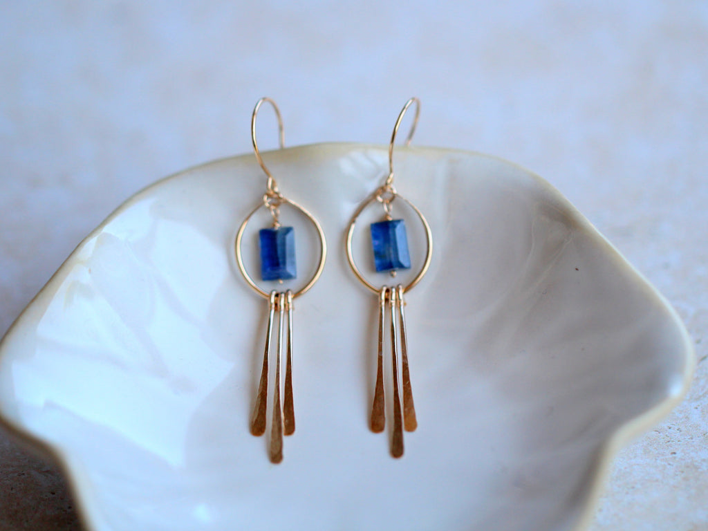 Saressa Designs Hydra Earrings