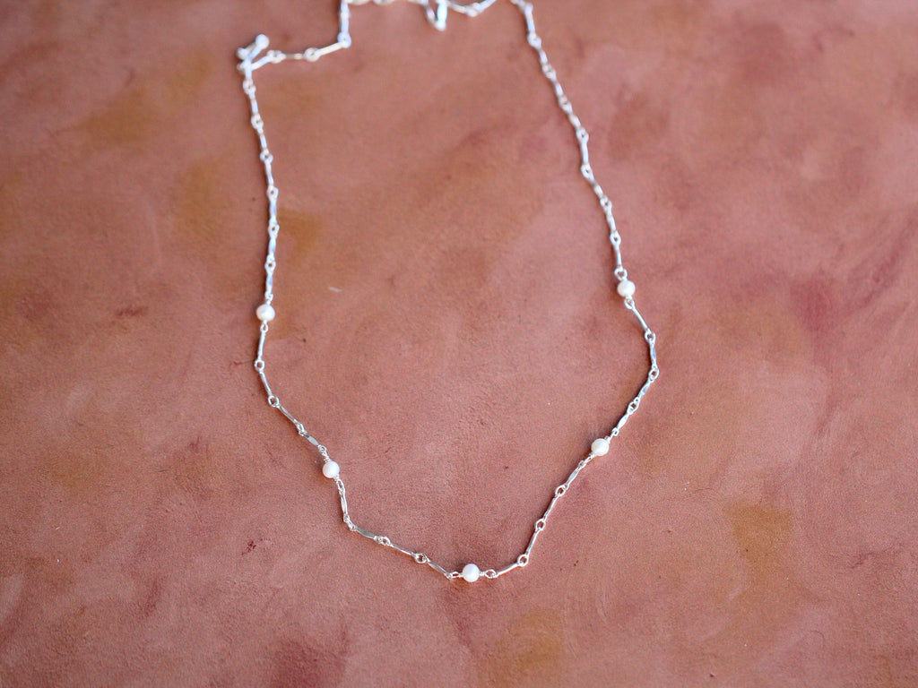 Saressa Designs Scalloped Pearl Choker