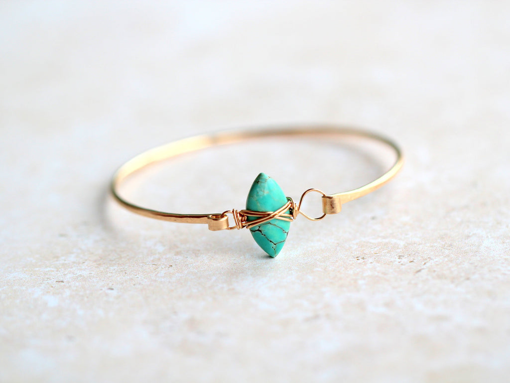 Saressa Designs Lasso Bangle