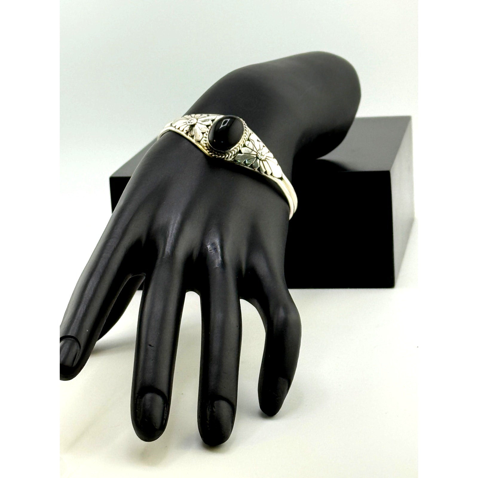 Navajo Tom Yazzie Sterling Silver Onyx Cuff Bracelet