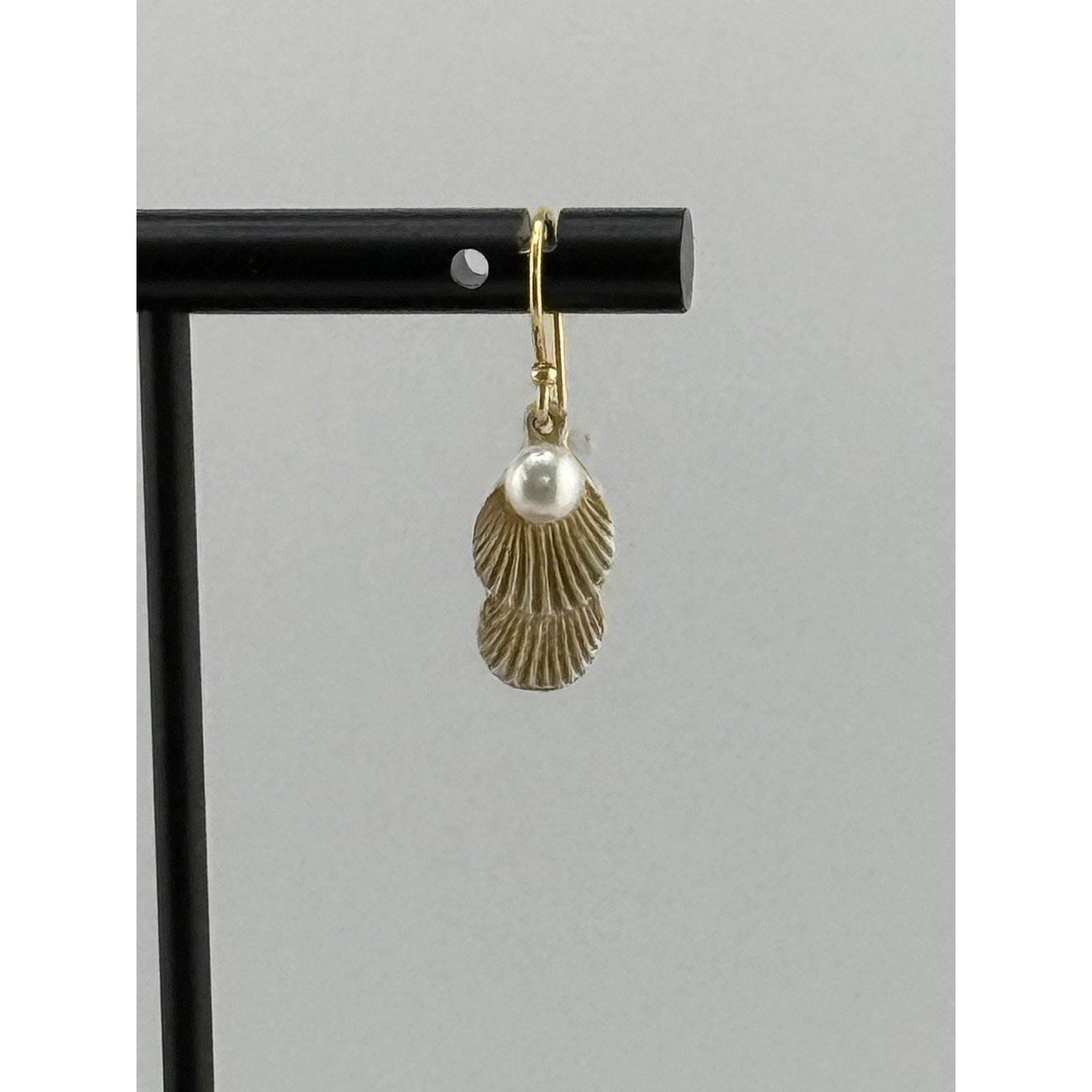 Michael Michaud Sea Scallop Petite Wire Earrings