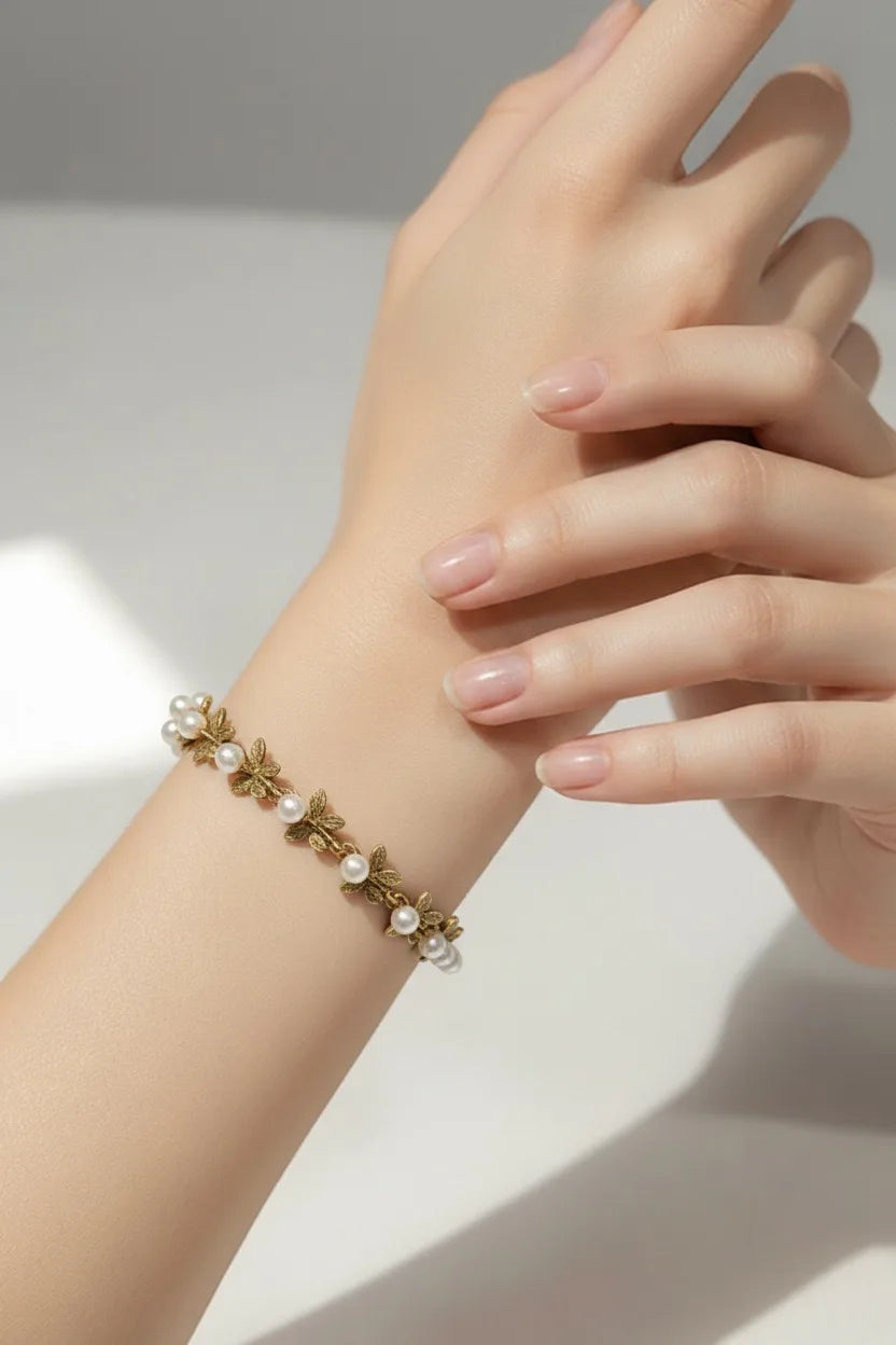 <p>Bracelets & Charms</p>