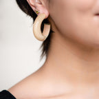 Gold & Honey Small Illusion Lucite Hoop Earrings in Neutrals