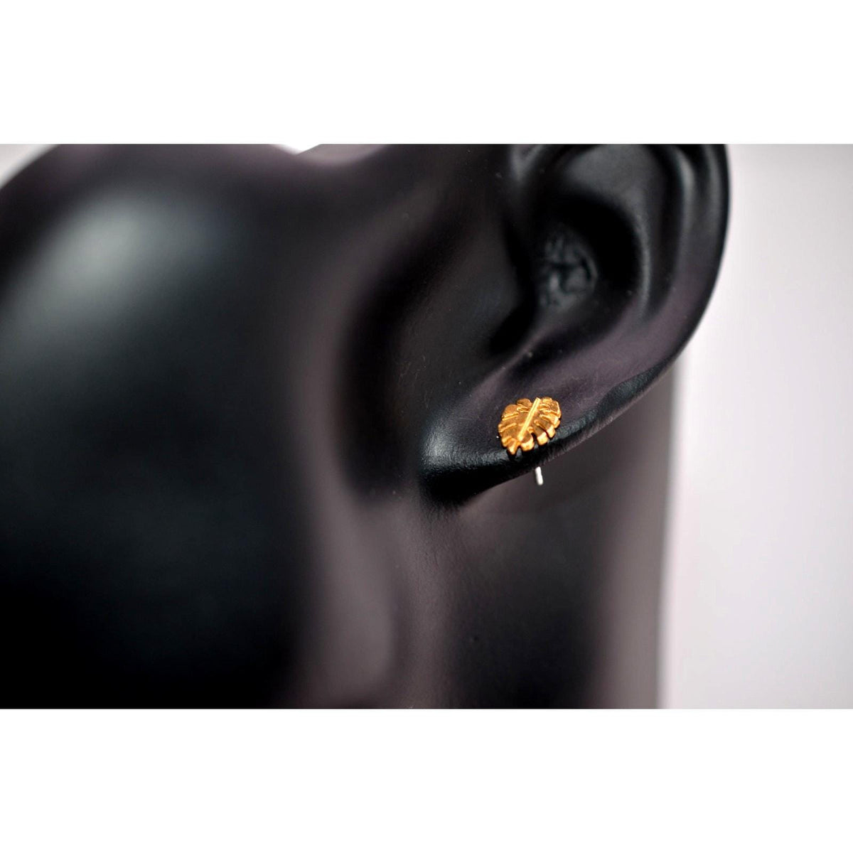Catherine Weitzman 18K Gold Vermeil Monstera Leaf Earrings - Sarasotabydesign