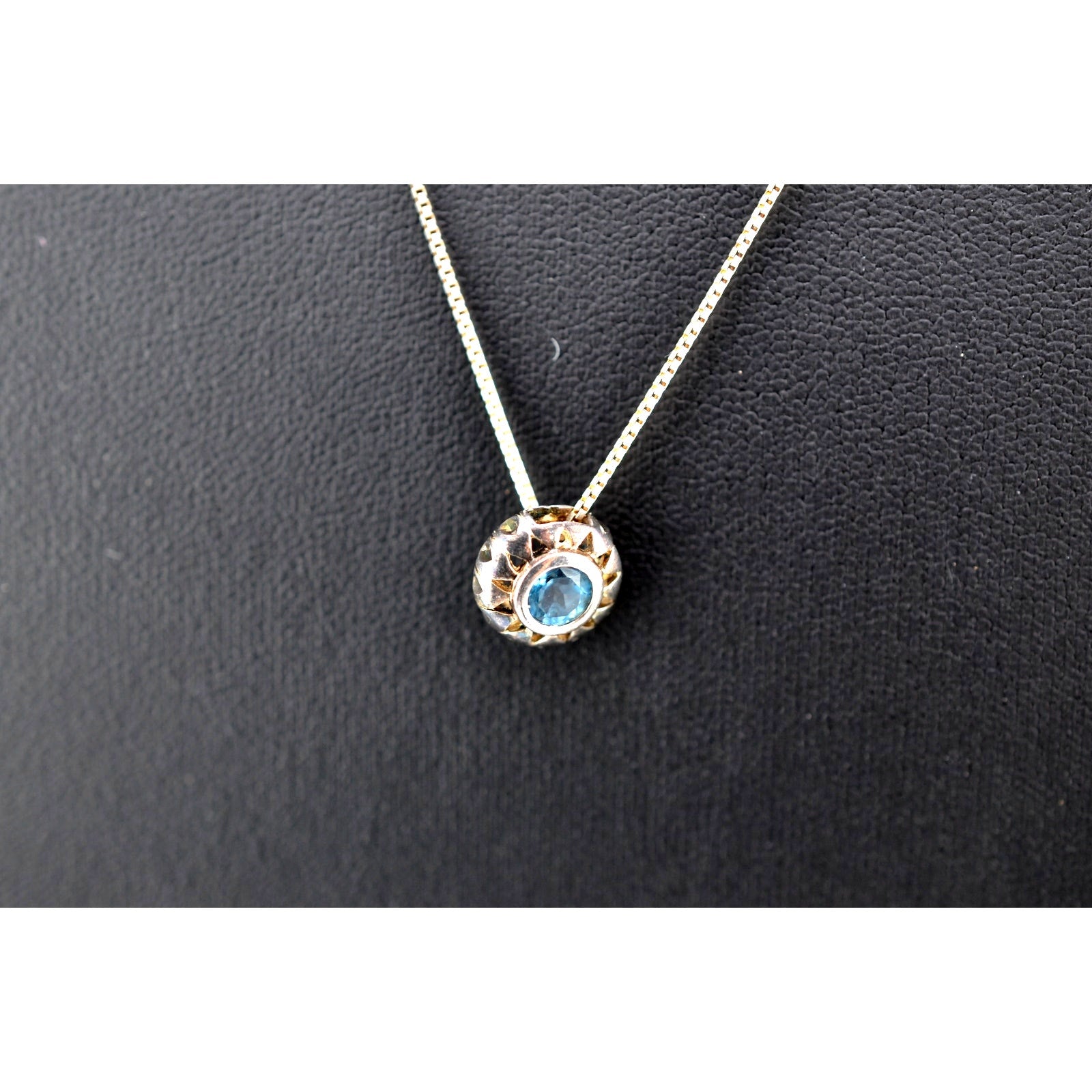 Vintage 925 Sterling Silver Topaz Pendant Necklace