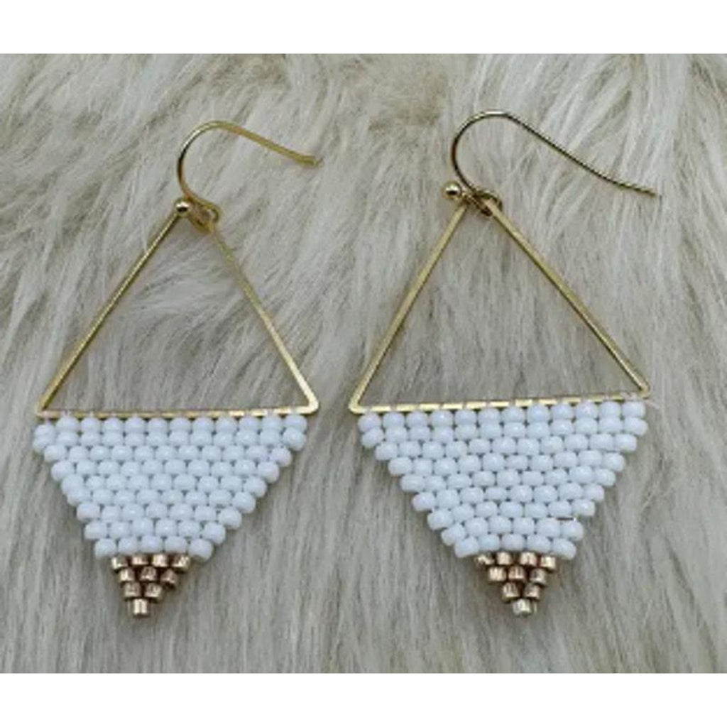 Native American Chippewa Handmade Beaded Earrings