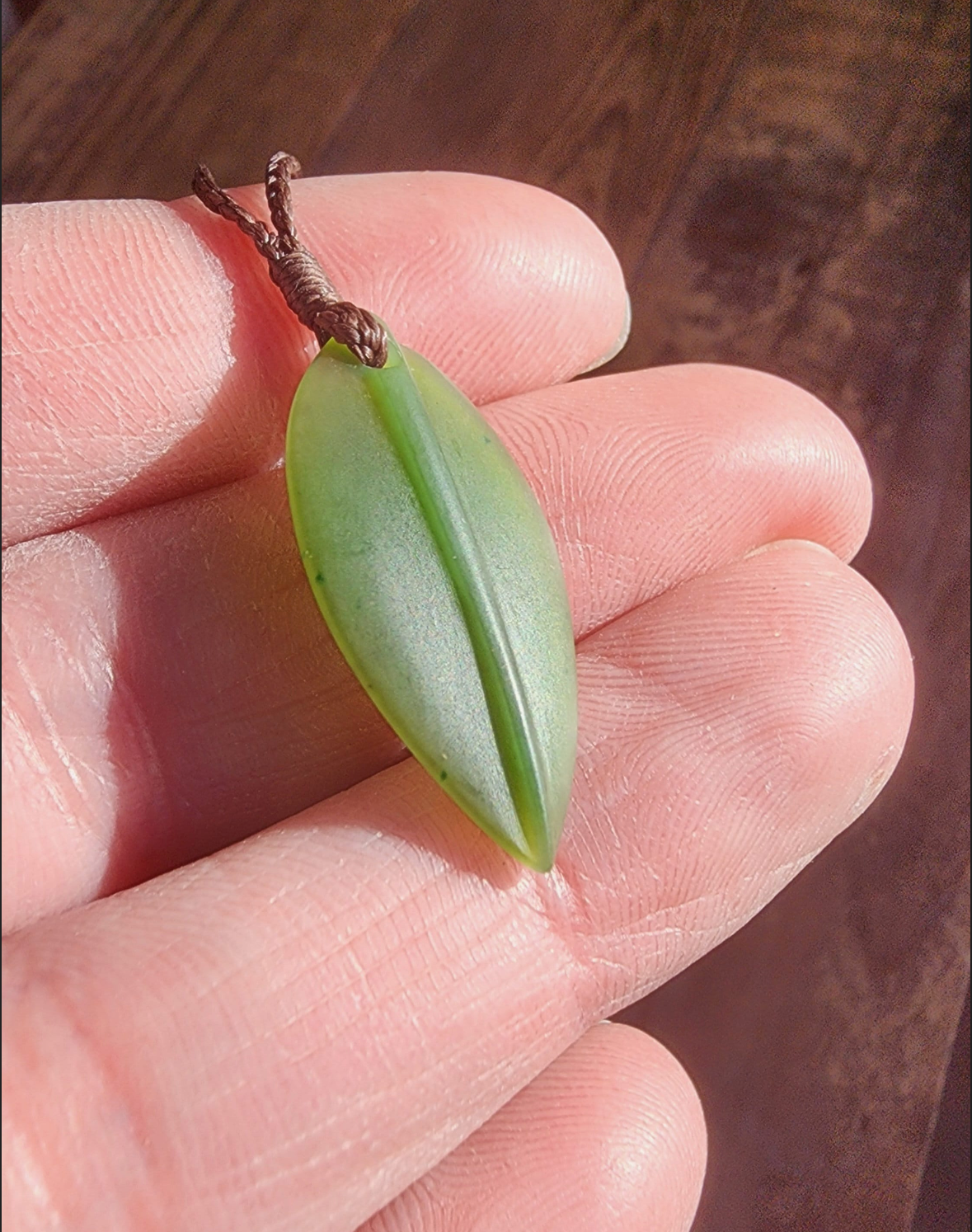 Jade Leaf, Pendant 30mm - Sarasotabydesign