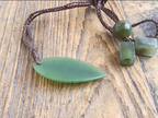 Jade Leaf, Pendant 30mm - Sarasotabydesign